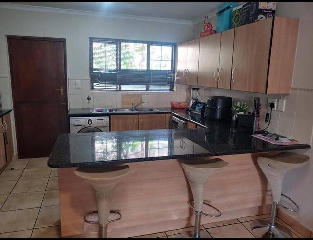 3 BEDROOM PROPERTY TO RENT IN BLOUBOSRAND